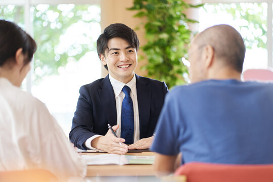 産業ガス・機器の提案営業