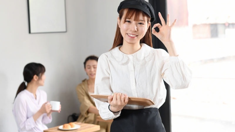 【うどん屋、そば屋でのホール、調理スタッフ】